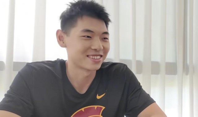 崔永熙：广东的节奏跟我在NBA一样很快，未来想在一二三号位摇摆